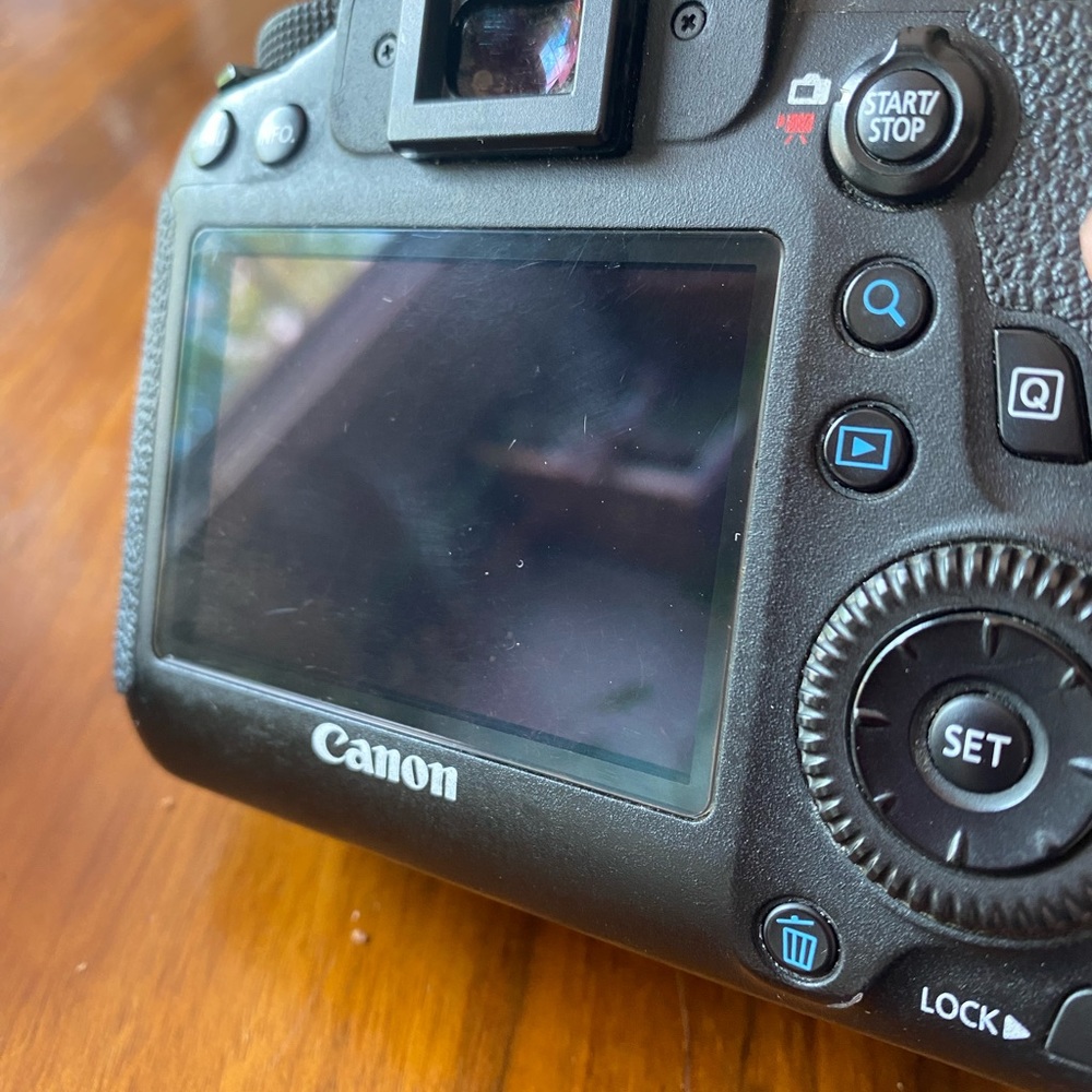 Canon EOS 6D WG (WiFi Model) 20.2MP Digital SLR Camera - Pre Owned Body Only